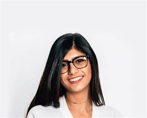 Mia Khalifa Biography, Age, Husband, Wiki & More